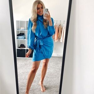 Blue Long Sleeve Formal Dress